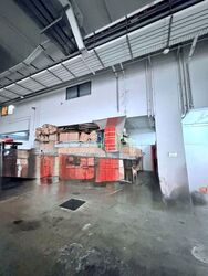 8B @ Admiralty (D27), Factory #576101181